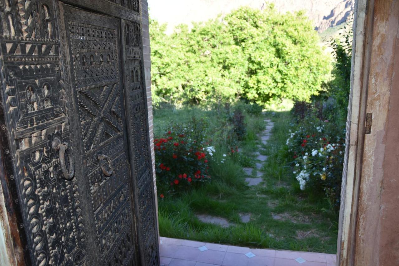 Maison D'Hotes Dar Afra Ait Ziri Exteriör bild