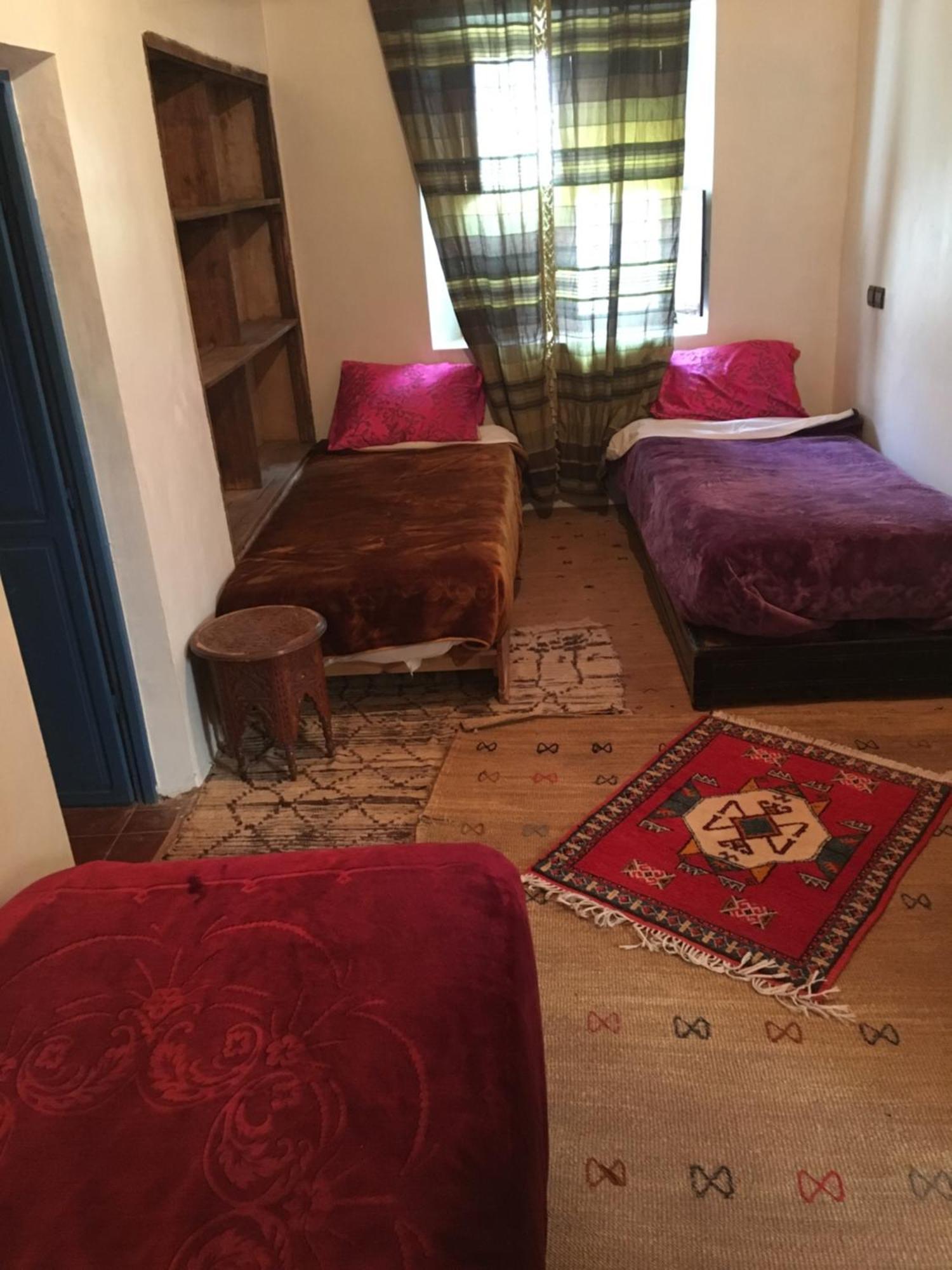Maison D'Hotes Dar Afra Ait Ziri Exteriör bild