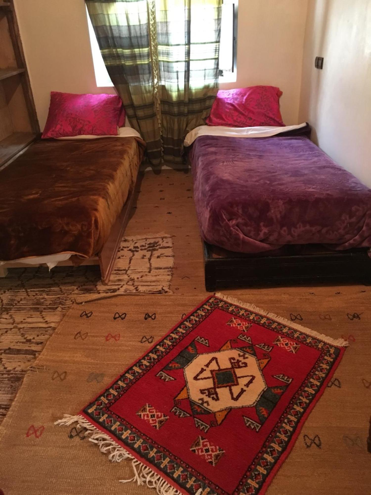 Maison D'Hotes Dar Afra Ait Ziri Exteriör bild